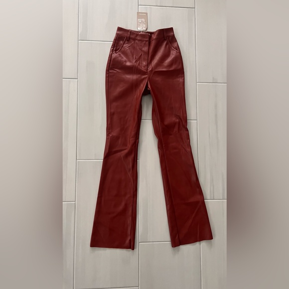 NWT Meshki dark cherry chocolate buttery soft faux leather pants - Picture 2 of 12
